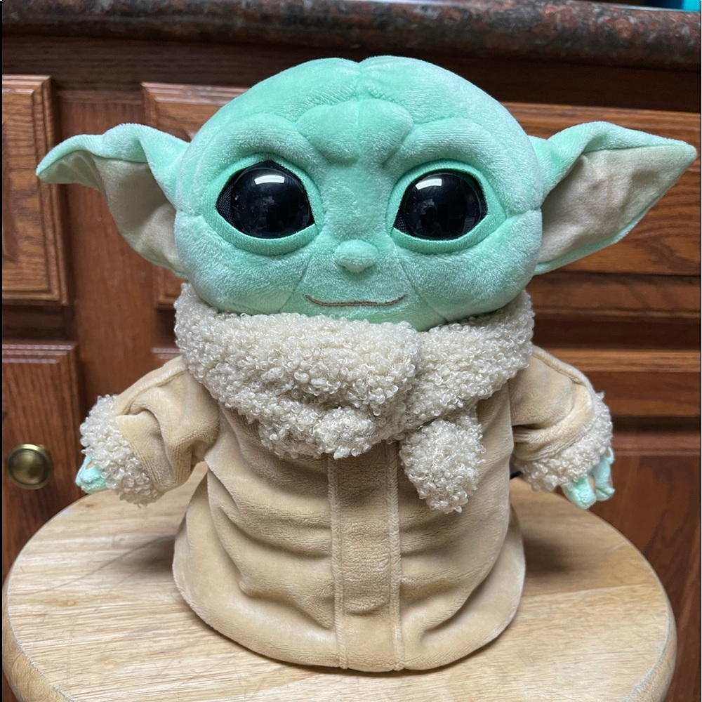 8 inch Baby Yoda